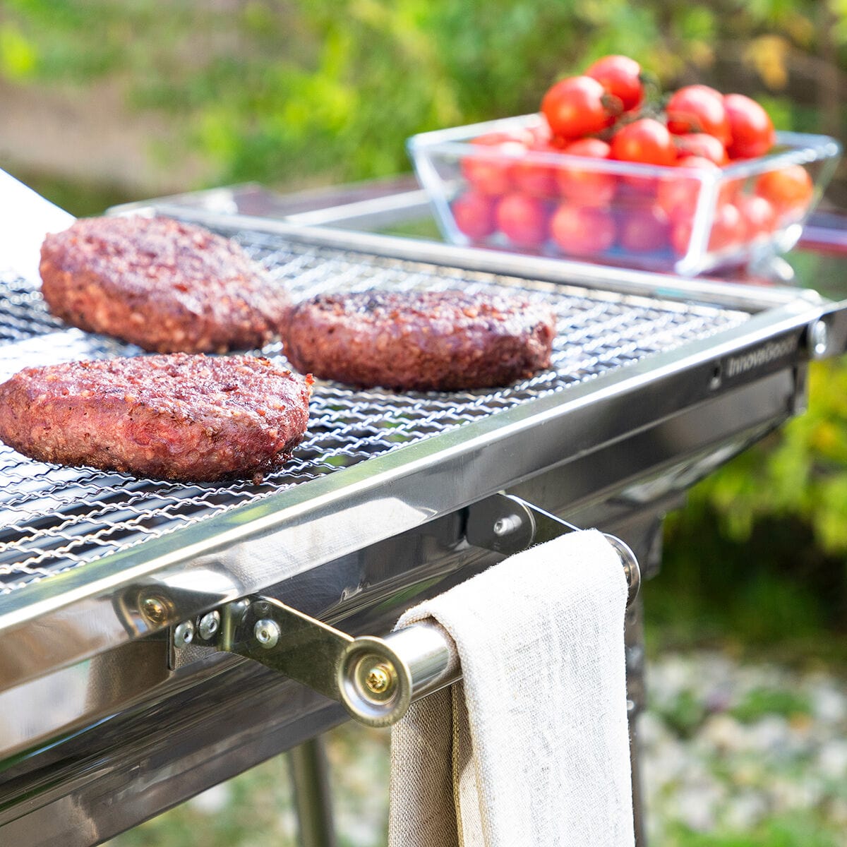 InnovaGoods Garten, Grillen und Essen im Freien Zusammenklappbarer Holzkohlegrill aus Edelstahl ExelQ InnovaGoods