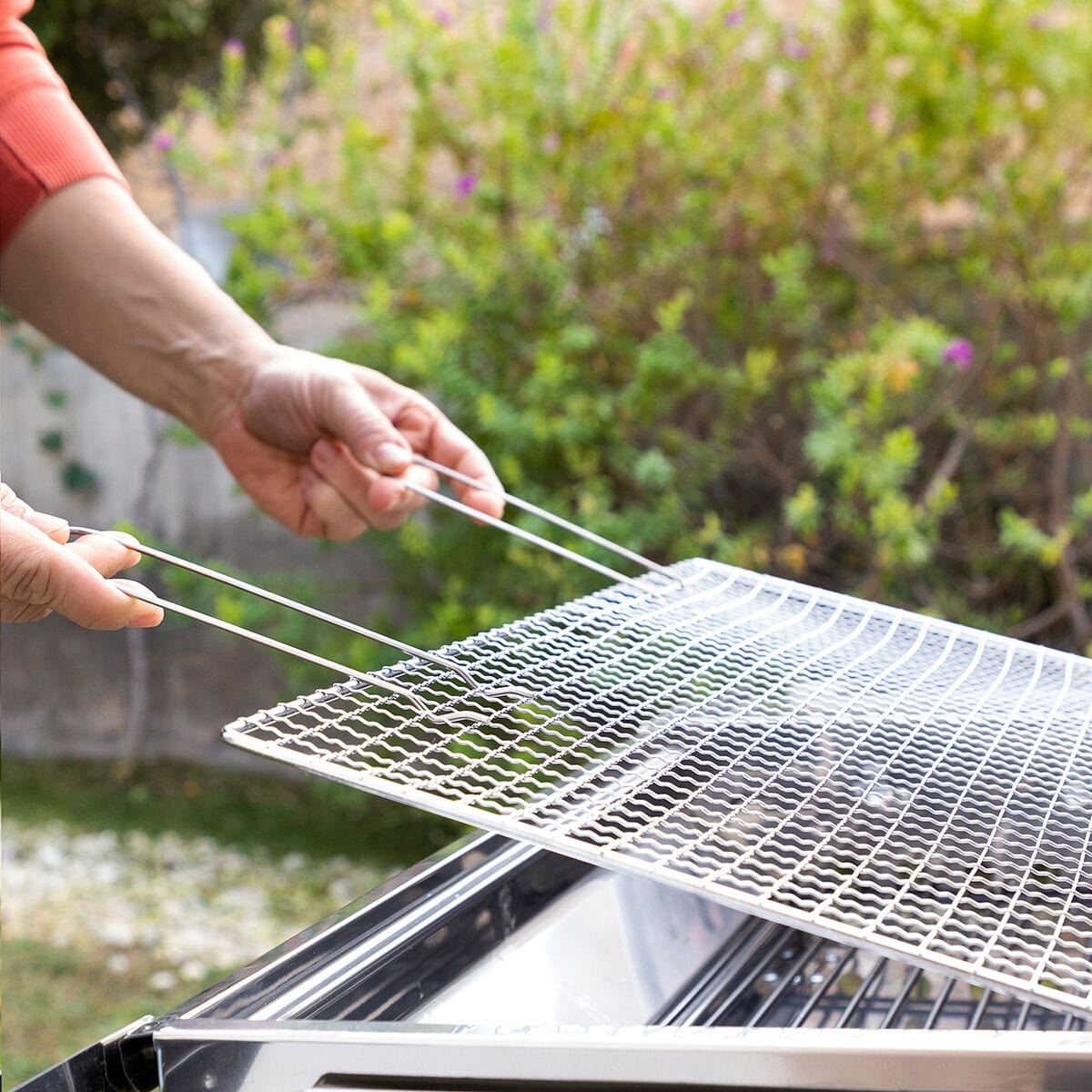 InnovaGoods Garten, Grillen und Essen im Freien Zusammenklappbarer Holzkohlegrill aus Edelstahl ExelQ InnovaGoods