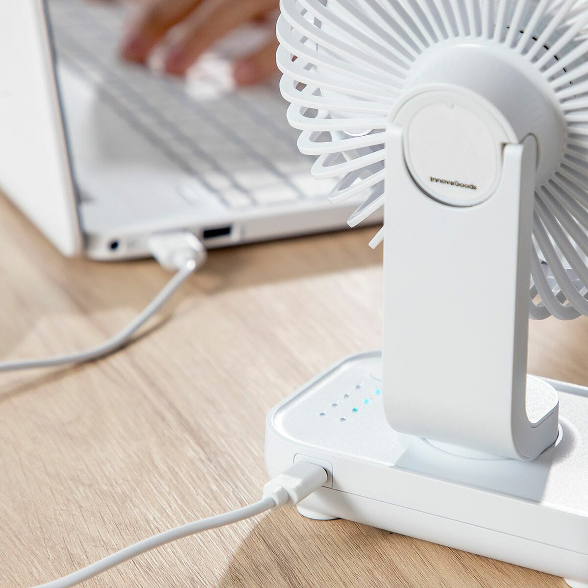 InnovaGoods Haus & Küche, Tragbare Klimageräte Wiederaufladbarer Schreibtischventilator Fanrec InnovaGoods Ø5,4'' 3600 mAh / 13,3 W